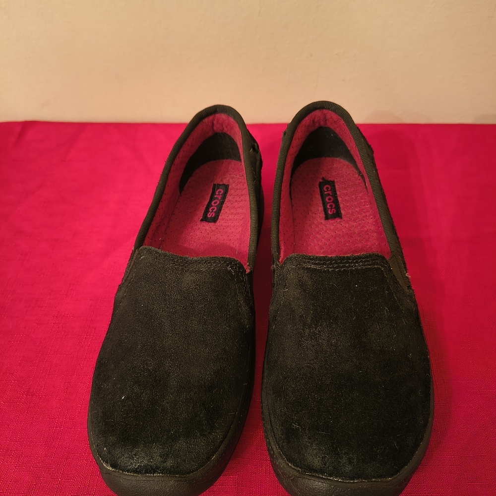 Crocs AnyWeather Suede Women's Black Loafers Size 8
